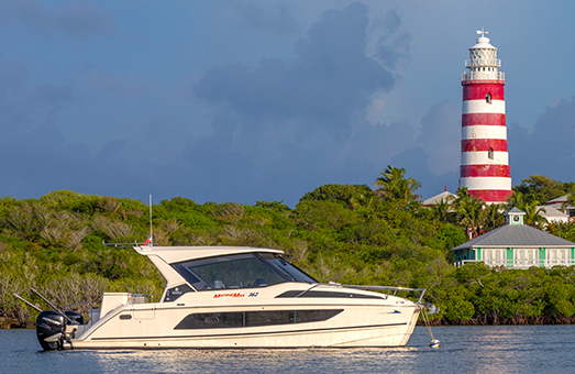 An Aquila 36 power catamaran in the Bahamas