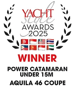 250x298 – Gewinner des „Yacht Style Awards“ 2025 in der Kategorie „Motor-Katamaran unter 15 m“ – AQUILA 46 Coupé – schwarz