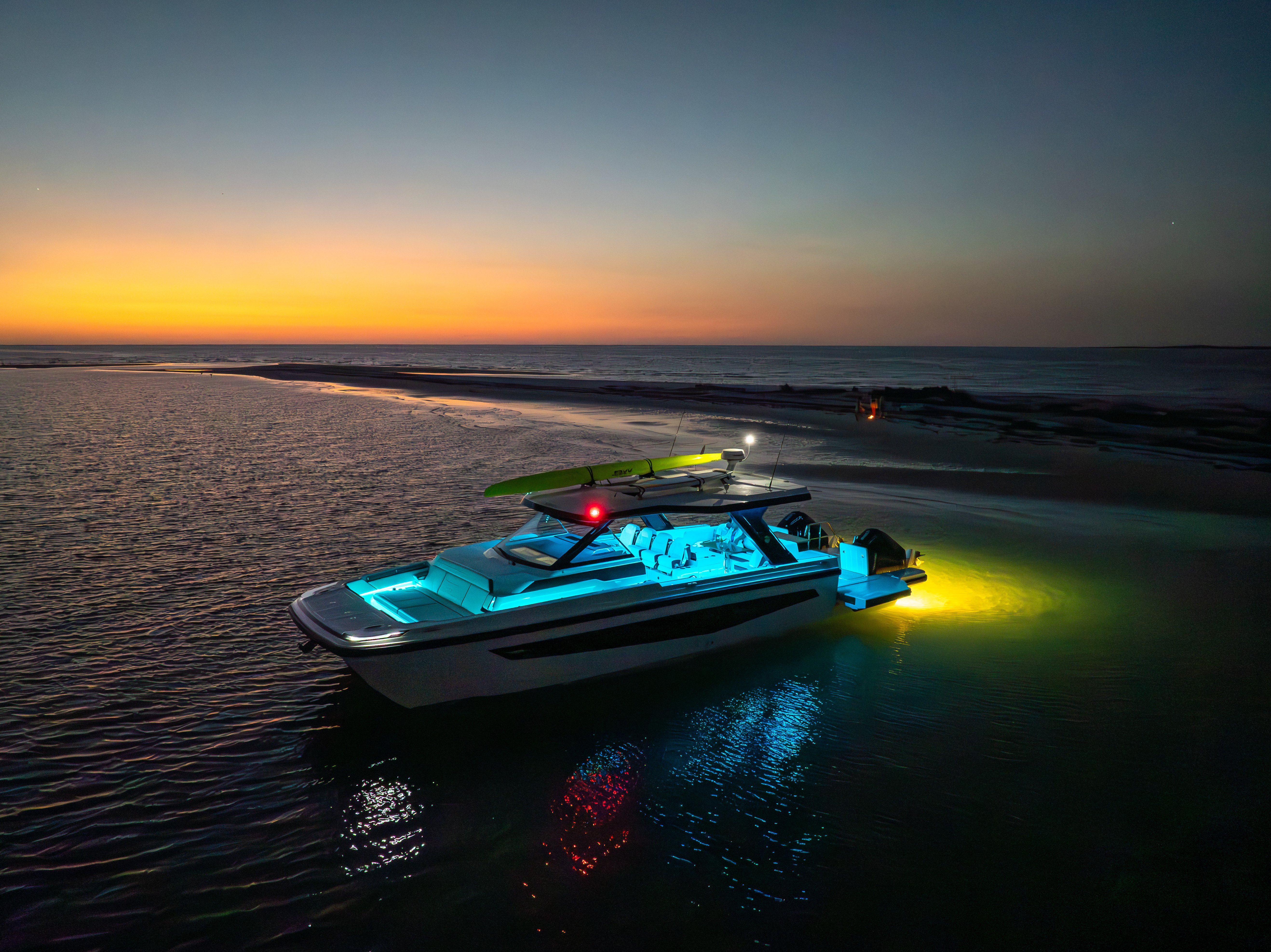 Aquila 45 Sport power catamaran at idle on open water