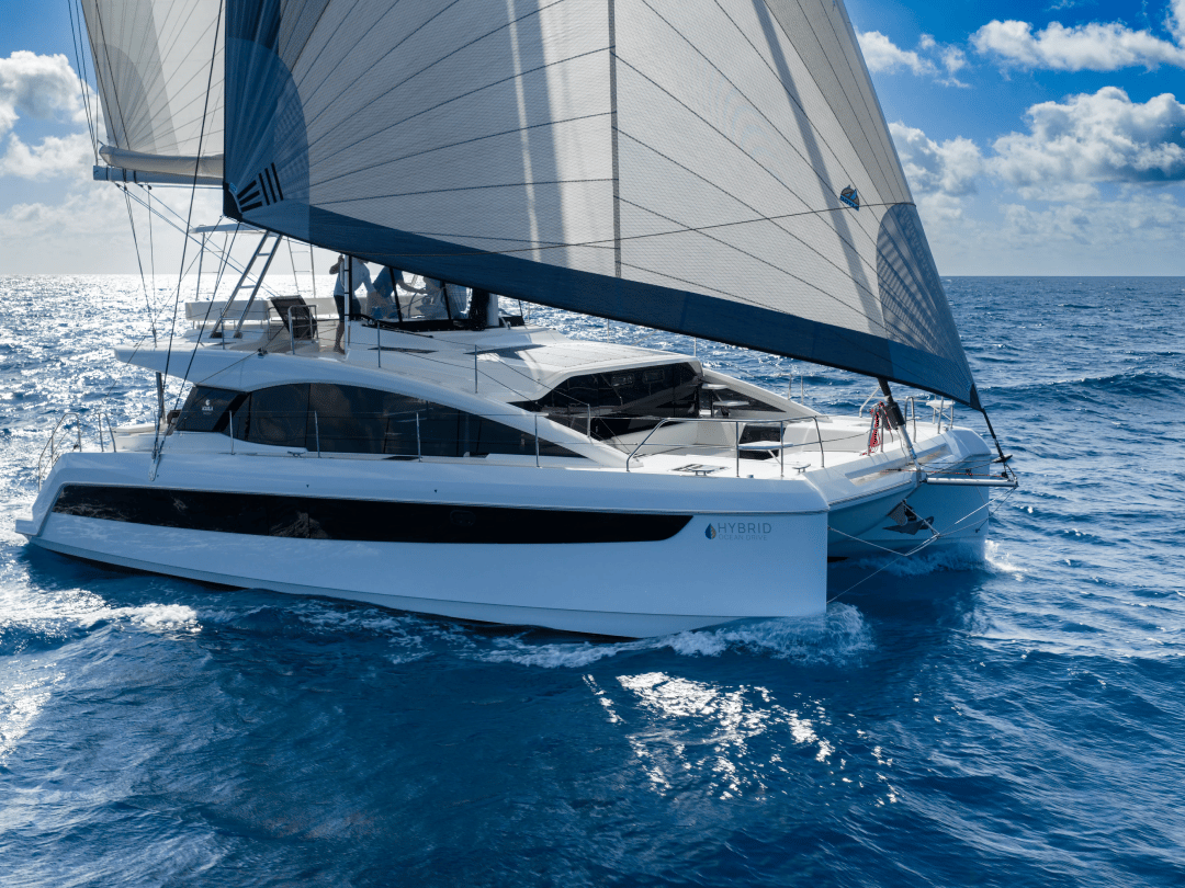 aquila_50_sail