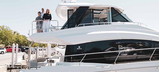 Aquila Yacht