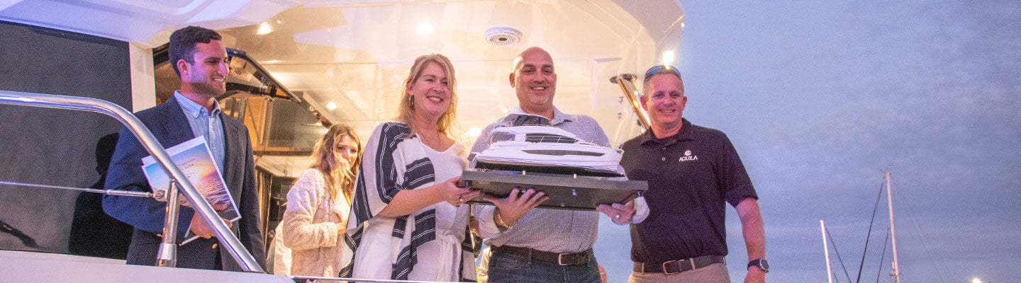 I proprietari dell'Aquila festeggiano